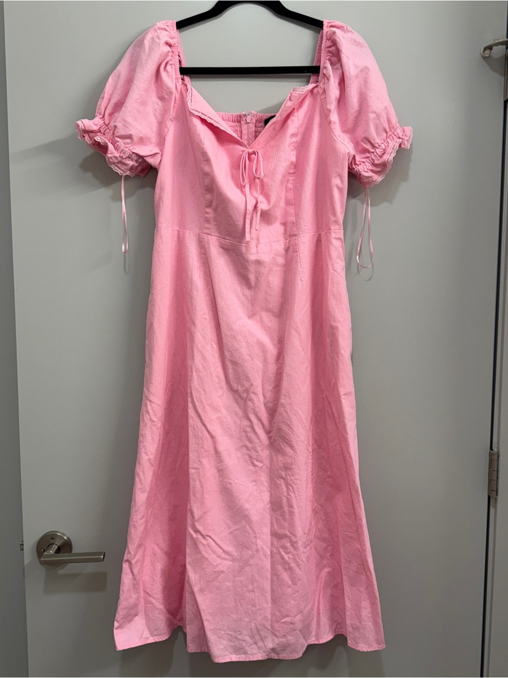 Bubblegum Pink Cotton Linen Puff Sleeve Sweetheart Neck Midi Dress Feminine